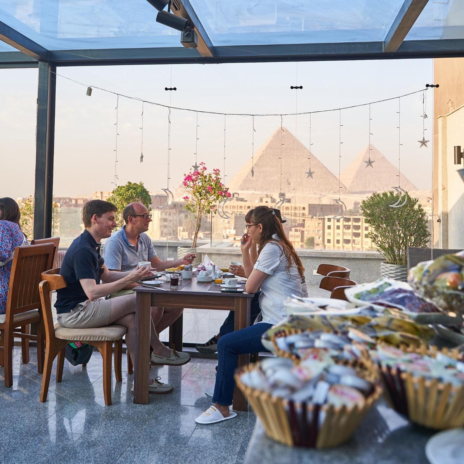 Pyramid Front Hotel Al Kawm al Akhdar Eksteriør bilde